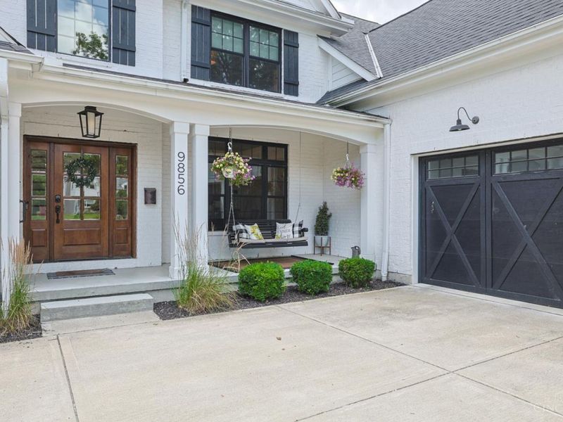 9856 Tollgate Lane, Montgomery, OH 45242 Photo 2