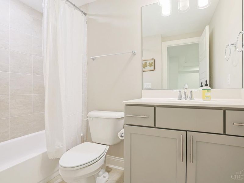 9856 Tollgate Lane, Montgomery, OH 45242 Photo 31