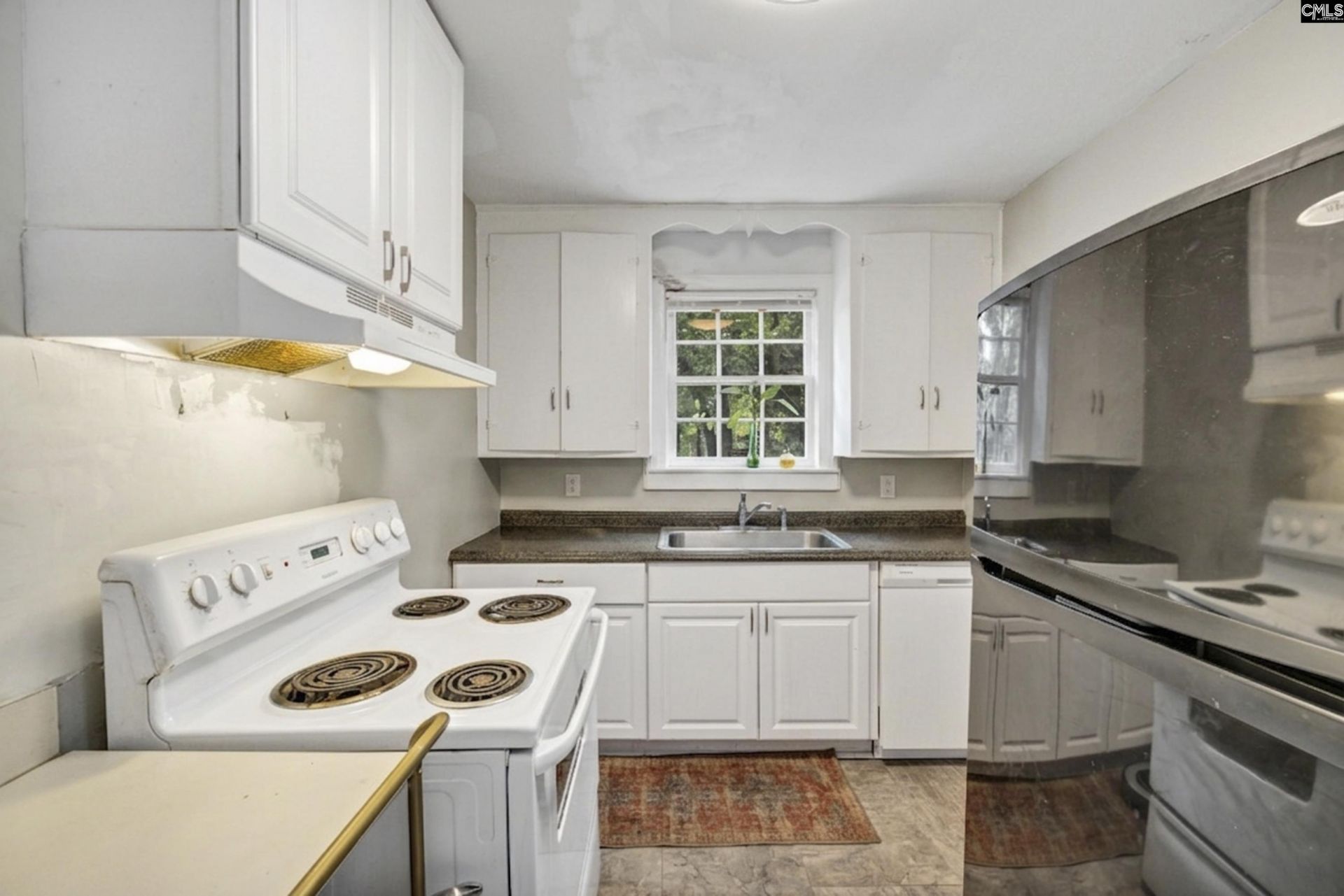 3916 Eureka Street Photo 5