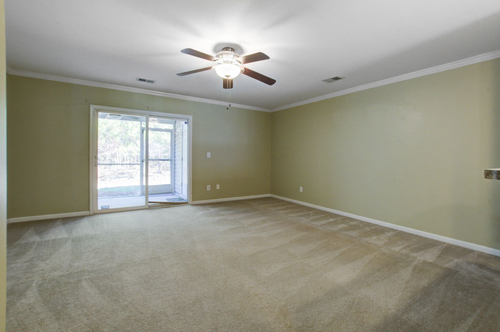 8845 Gable Street Photo 11