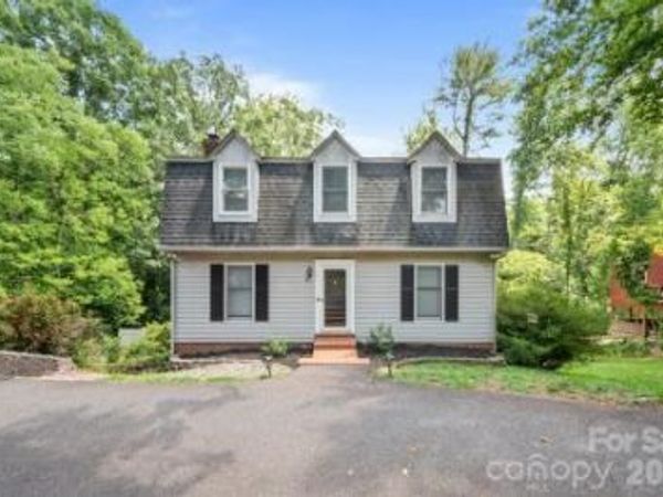 112 Wedgewood Drive, Morganton, NC 28655