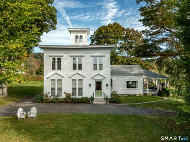 15 Hopkins , Warren, CT 06777