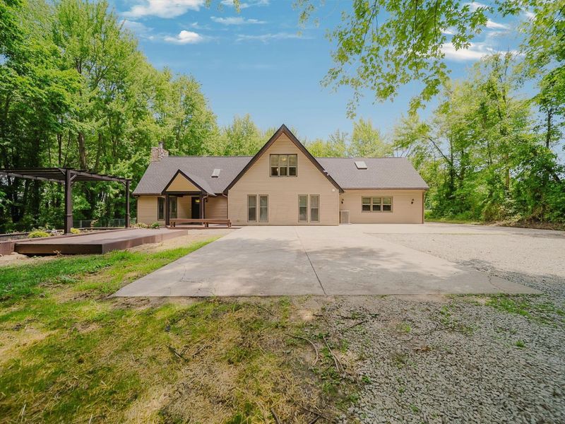 140 N Main Street, Croton, OH 43013 Photo 1