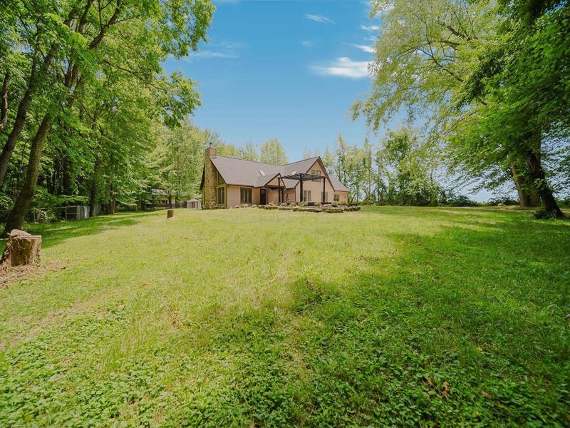 140 N Main Street, Croton, OH 43013 Photo 3