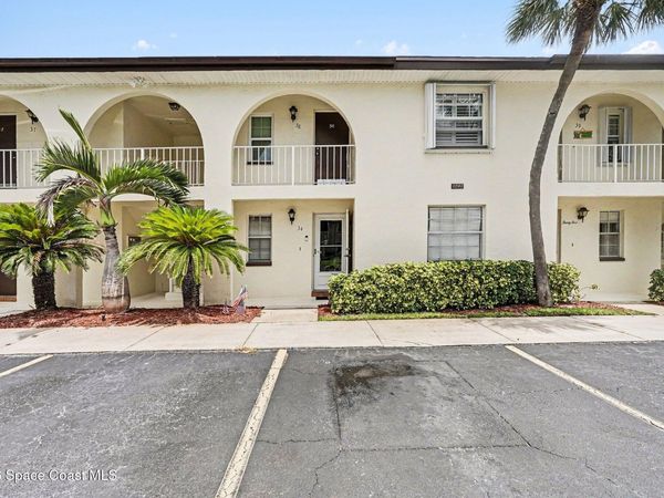 1047 Small Court , Unit 38, Indian Harbour Beach, FL 32937