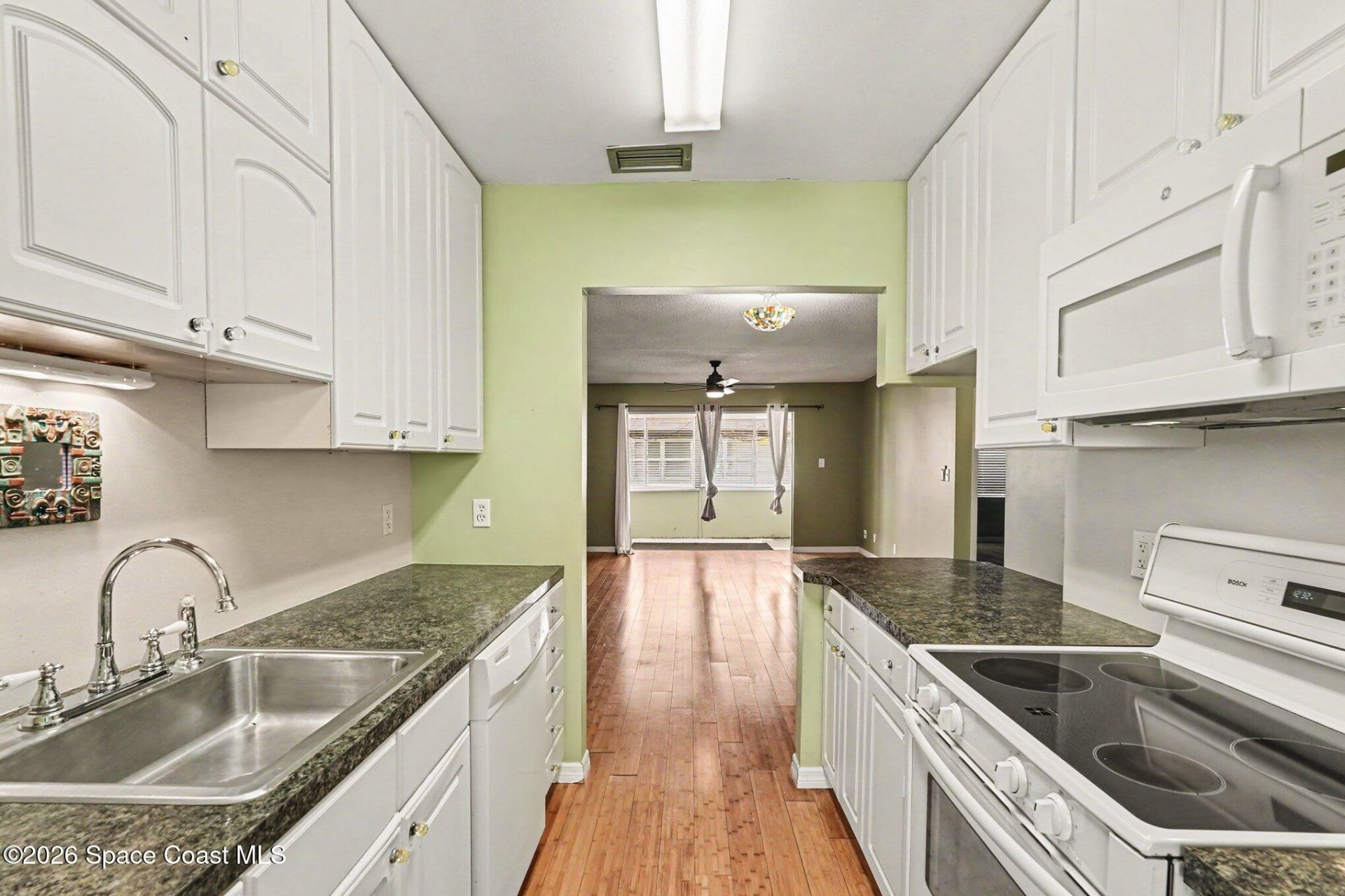 1047 Small Court , Unit 38, Indian Harbor Beach, FL 32937 Photo