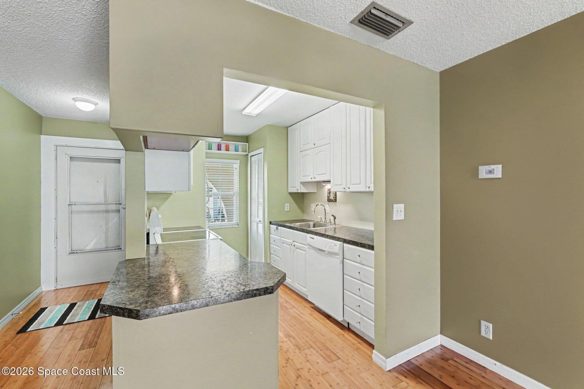 1047 Small Court , Unit 38, Indian Harbor Beach, FL 32937 Photo