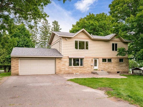 1132 Missouri Avenue , Duluth, MN 55811