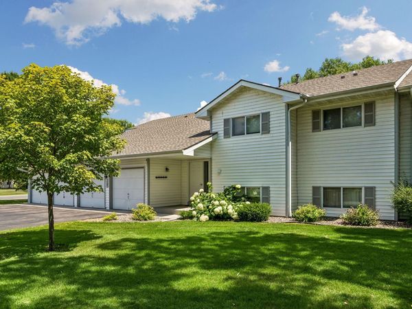 6210 Magda Drive, Unit A, Maple Grove, MN 55369