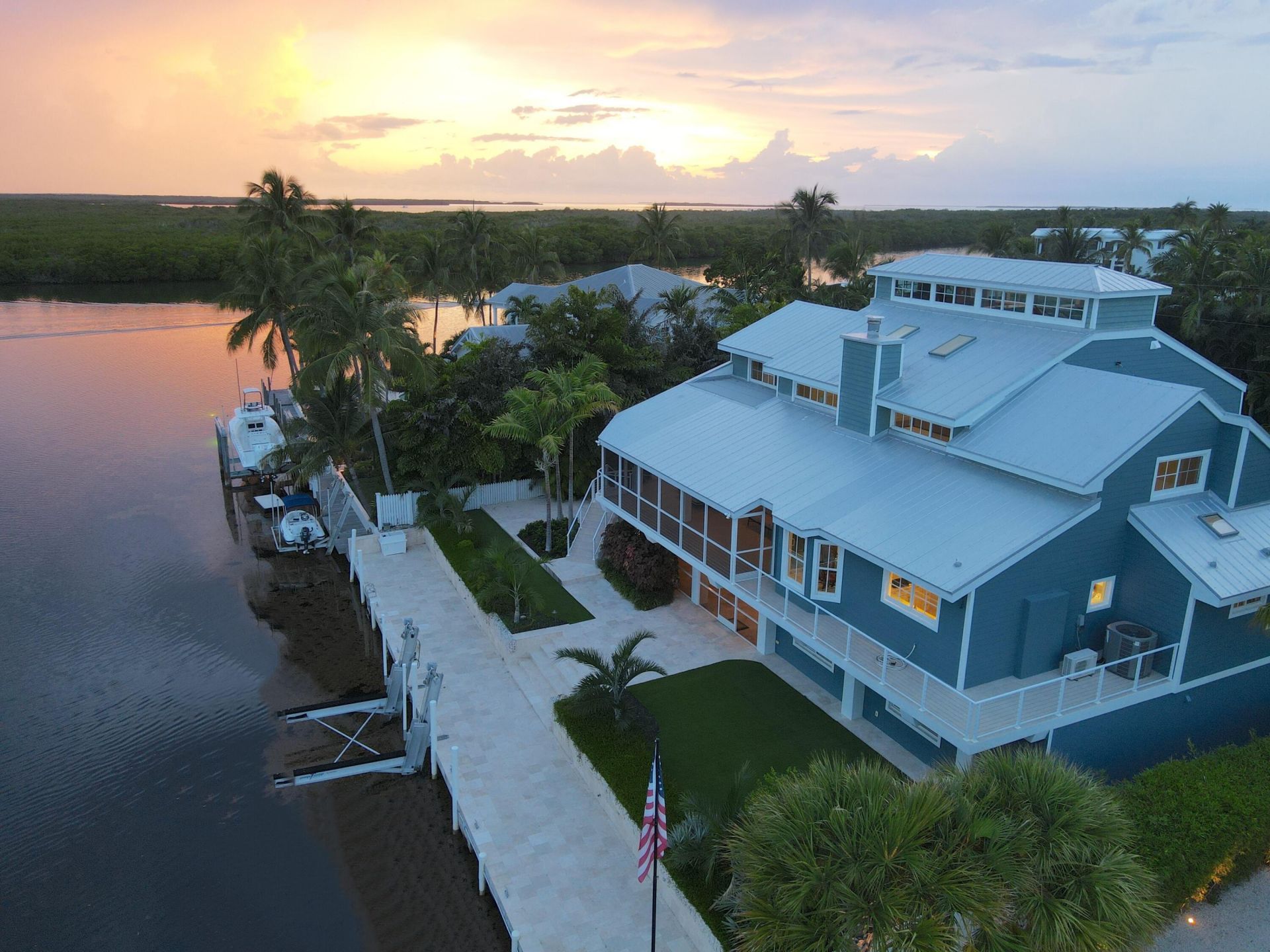 157 Valencia Drive, Islamorada, FL 33036 Photo