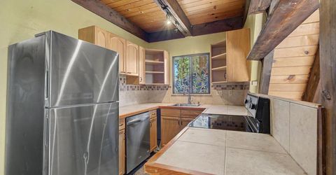 1537 Cherry Hills Circle, South Lake Tahoe, CA 96150 Photo