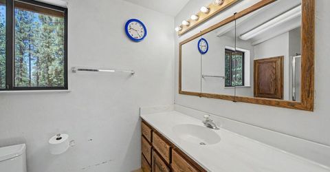 1537 Cherry Hills Circle, South Lake Tahoe, CA 96150 Photo