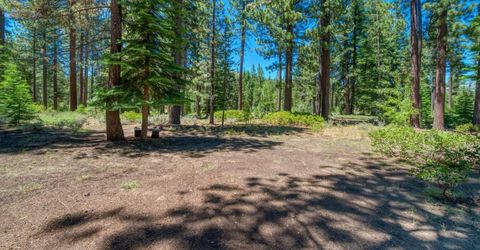 1537 Cherry Hills Circle, South Lake Tahoe, CA 96150 Photo
