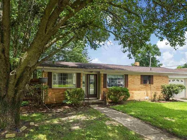 15 W Joseph Street, Brazil, IN 47834