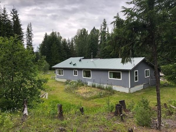 452 Toad Road , Priest River, ID 83856