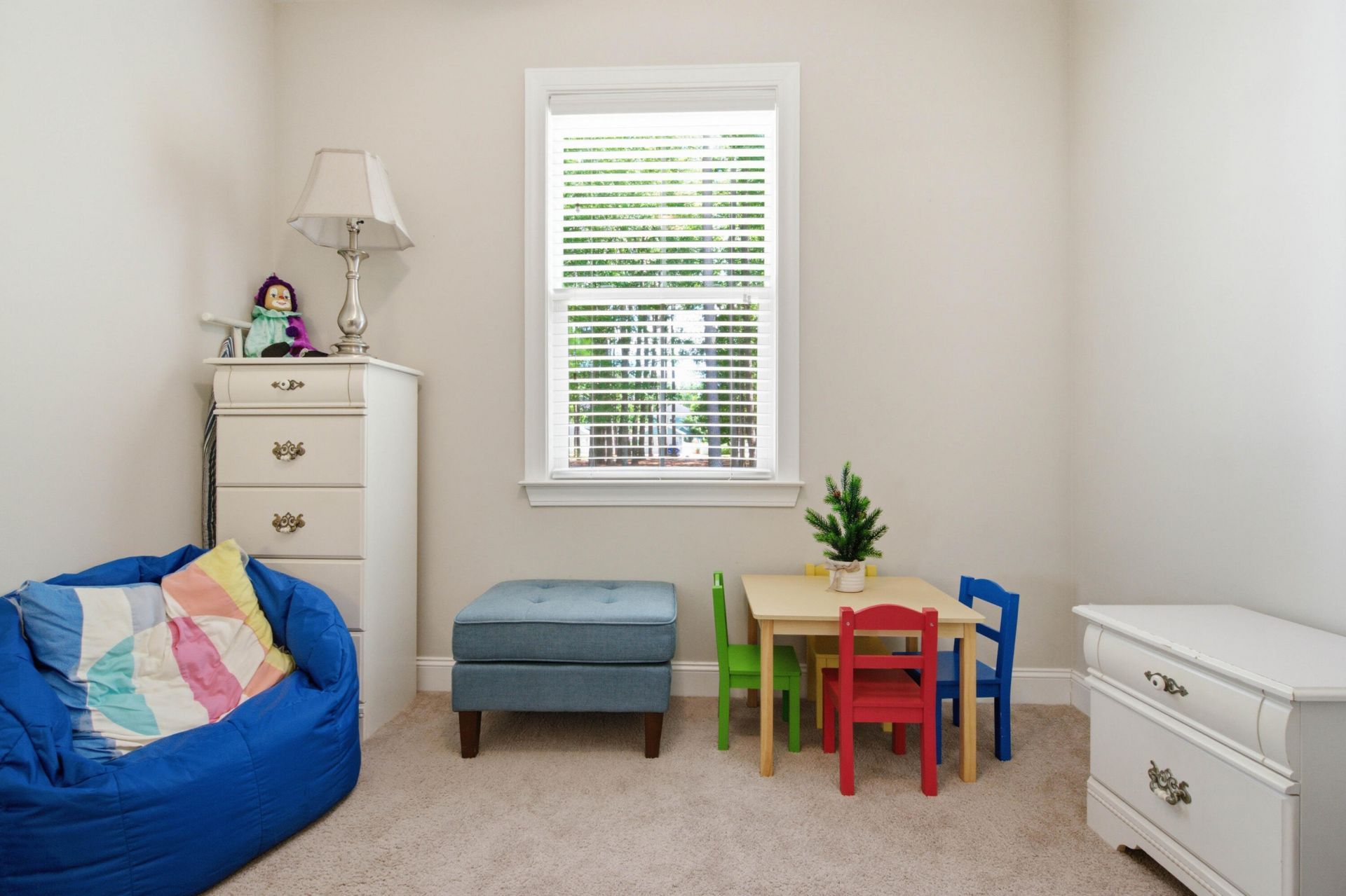 209 Blue Bonnet Street Photo 22
