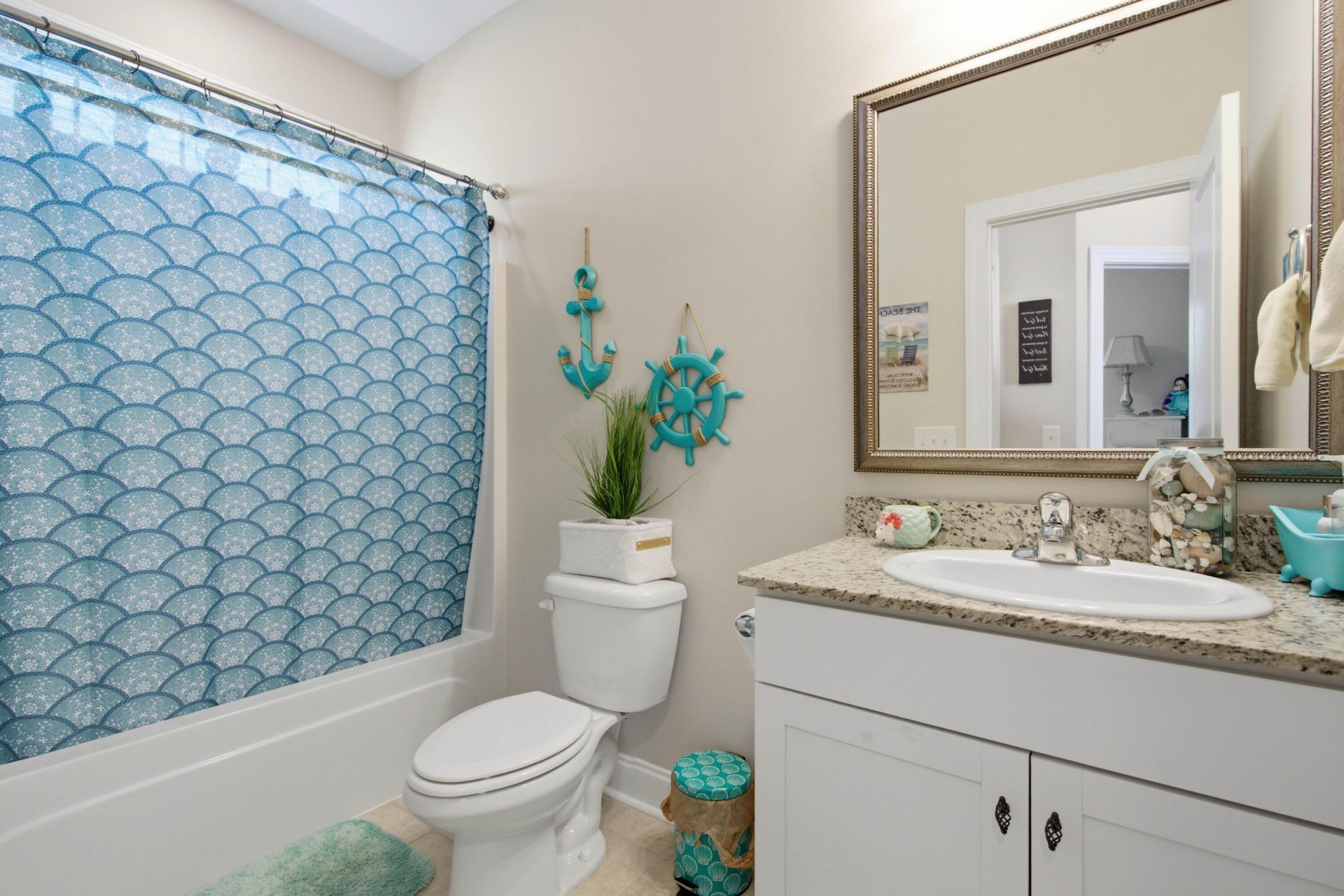 209 Blue Bonnet Street Photo 27