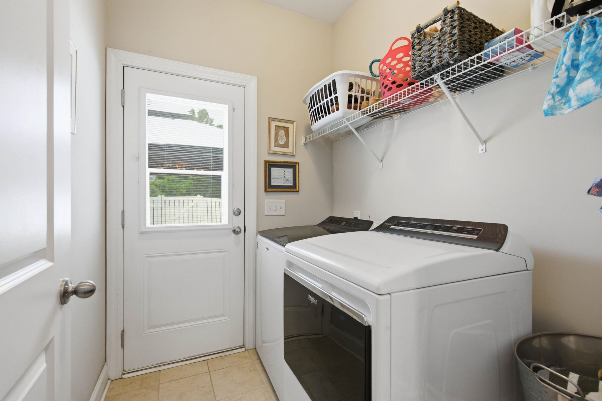209 Blue Bonnet Street Photo 39