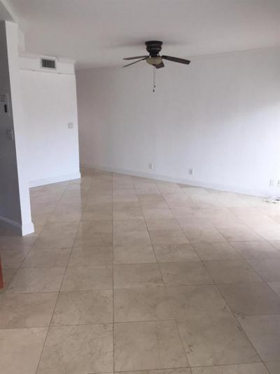 1967 S Ocean Boulevard, Unit 216-c, Lauderdale by the Sea, FL 33062 Photo