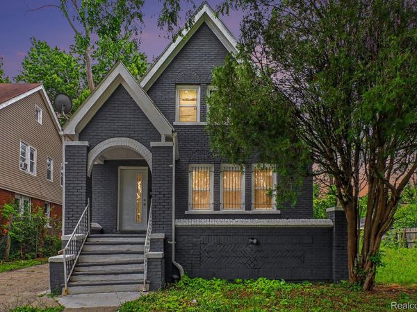 5217 Lakeview Street, Detroit, Mi 48213