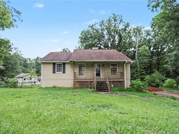 1236 De Leon Court, Clarkston, GA 30021