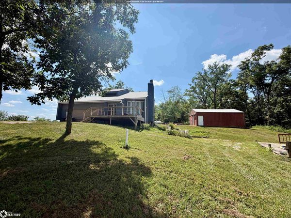 19036 520th Street, Centerville, IA 52544
