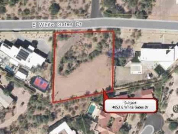 4853 E WHITE GATES Drive, Unit 11, Phoenix, AZ 85018