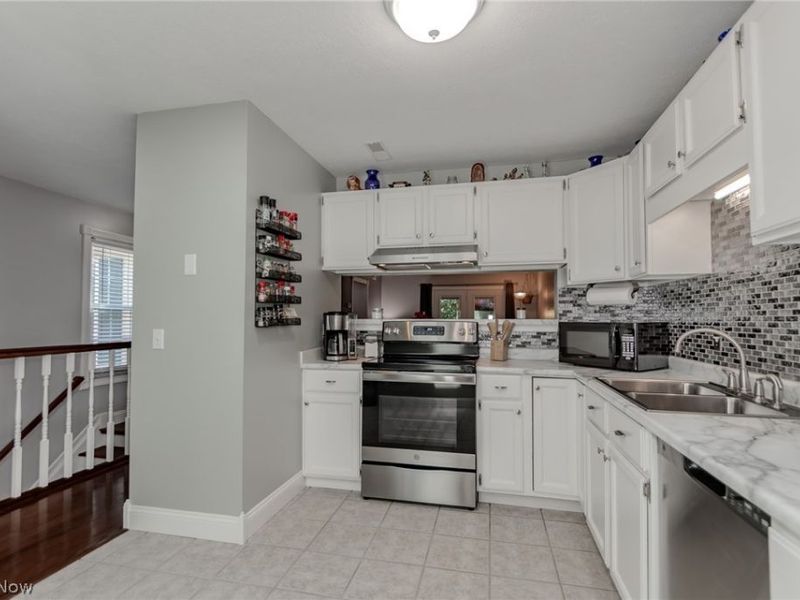6151 Center Street, Unit 203, Mentor, OH 44060 Photo 11
