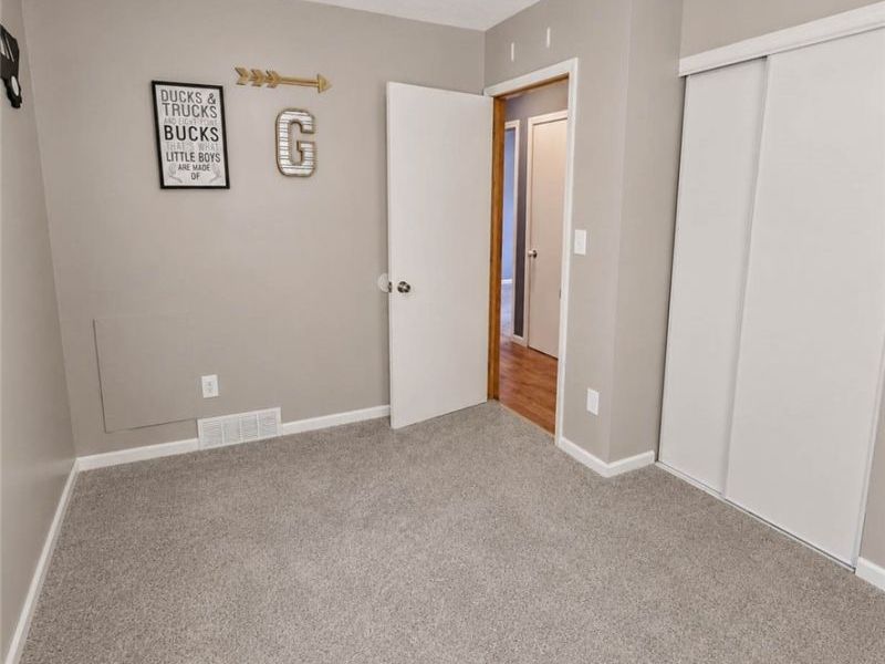 Akron, OH 44305 Photo 24