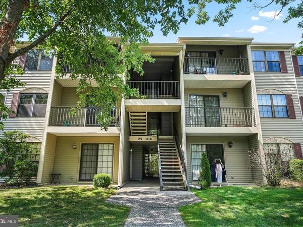 99 SUSSEX PLACE, ABSECON, NJ 08205