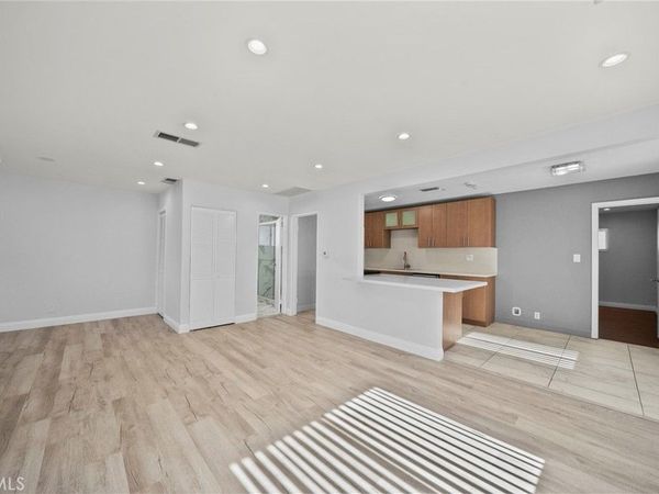 7707 Apperson Street, Tujunga, CA 91042
