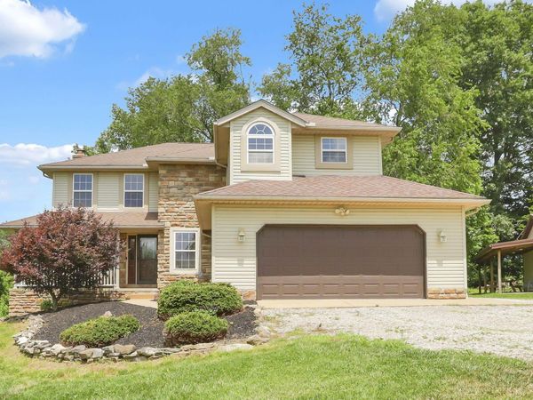8258 Lancaster Road , Hebron, OH 43025