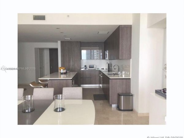 68 SE 6th St, Unit 2007, Miami, FL 33131