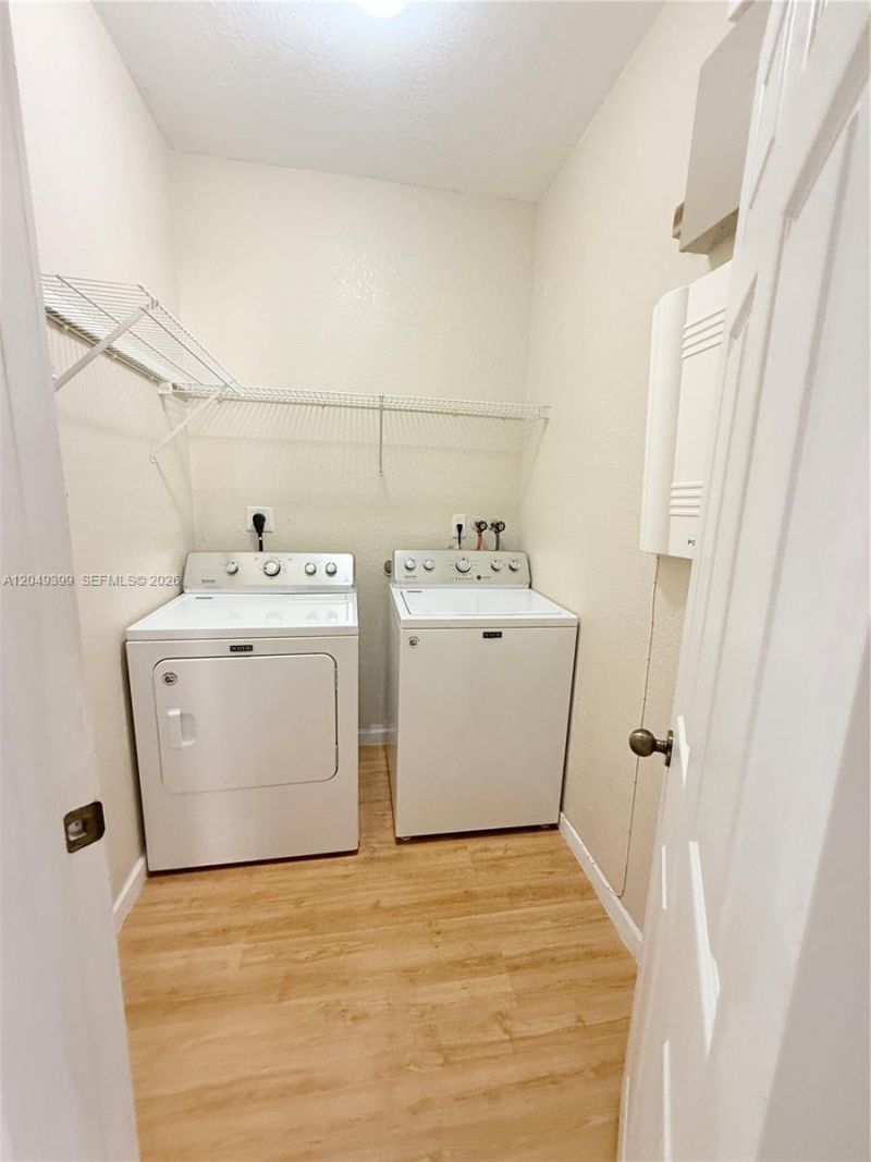 899 Phoenix Way, Weston, FL 33327 Photo