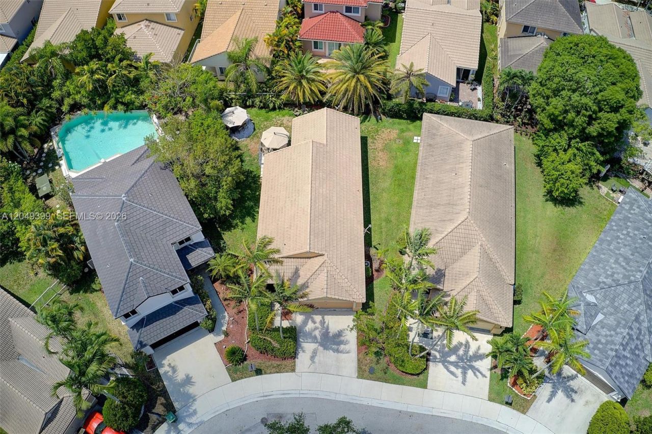 899 Phoenix Way, Weston, FL 33327 Photo