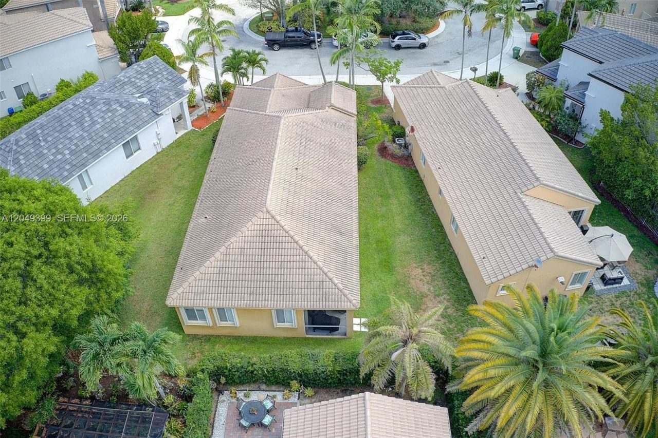 899 Phoenix Way, Weston, FL 33327 Photo