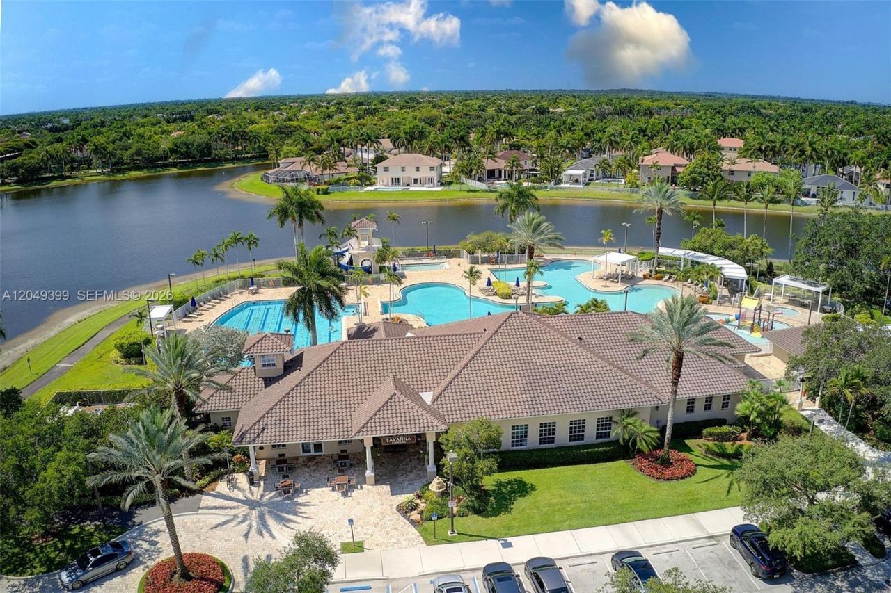 899 Phoenix Way, Weston, FL 33327 Photo