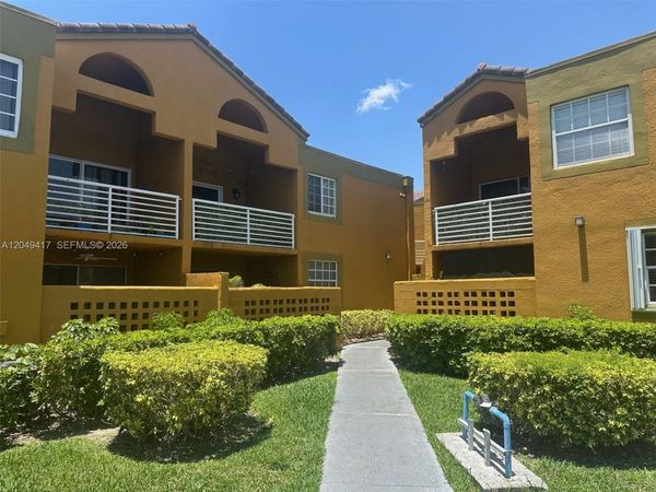 9741 Fontainebleau Blvd , Unit H109, Miami, FL 33172