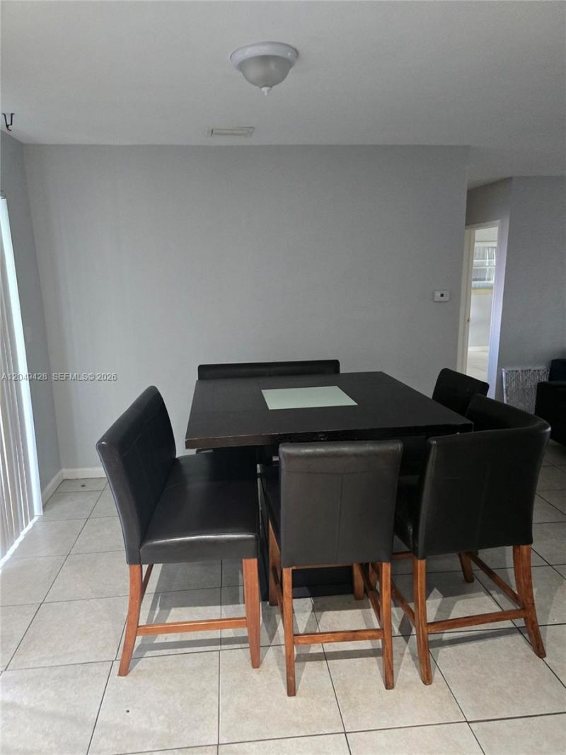 2111 N 57th Terrace, Hollywood, FL 33021 Photo