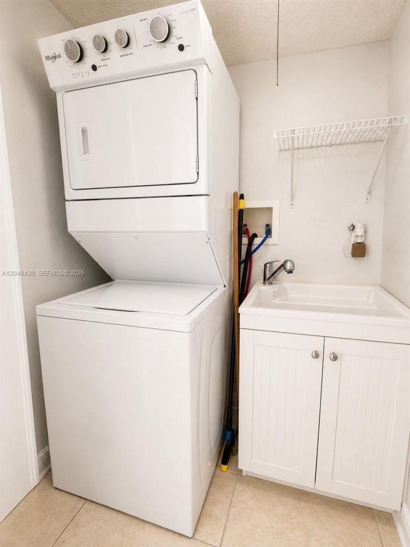 3504 NW 111th Ave, Unit 3504, Sunrise, FL 33351 Photo