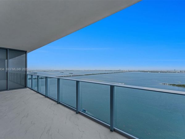 700 NE 24 Street , Unit 3806, Miami, FL 33137