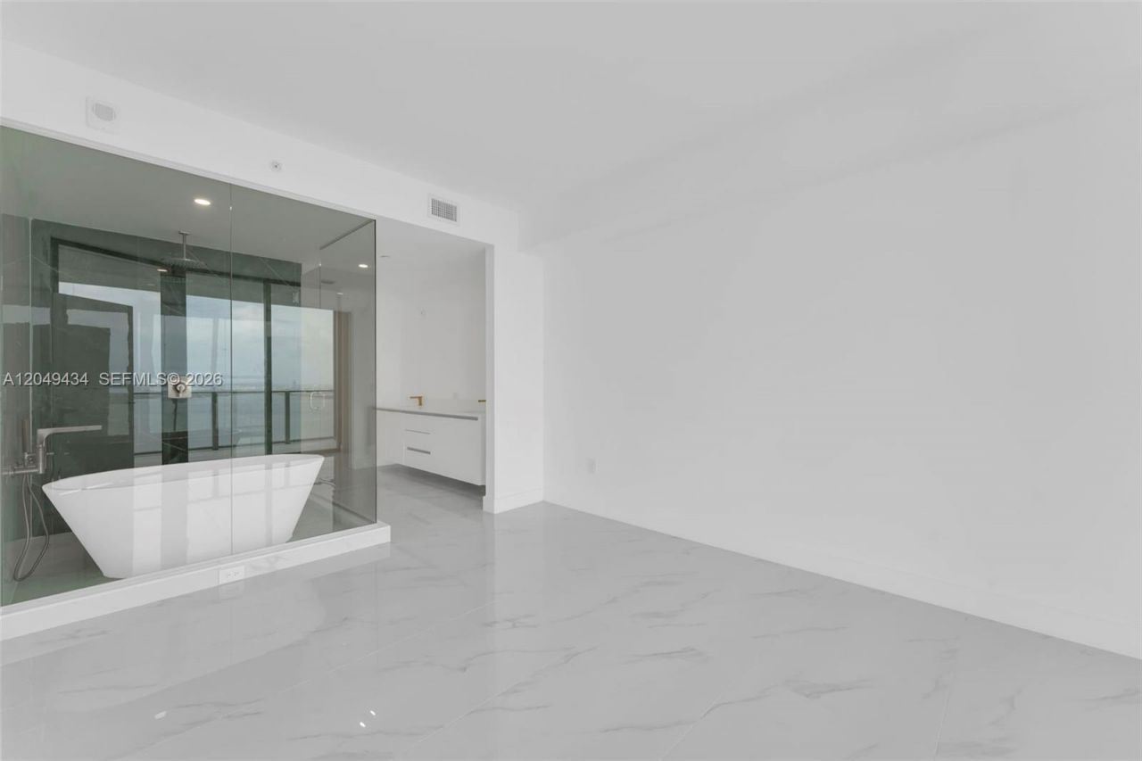 700 NE 24 Street , Unit 3806, Miami, FL 33137 Photo