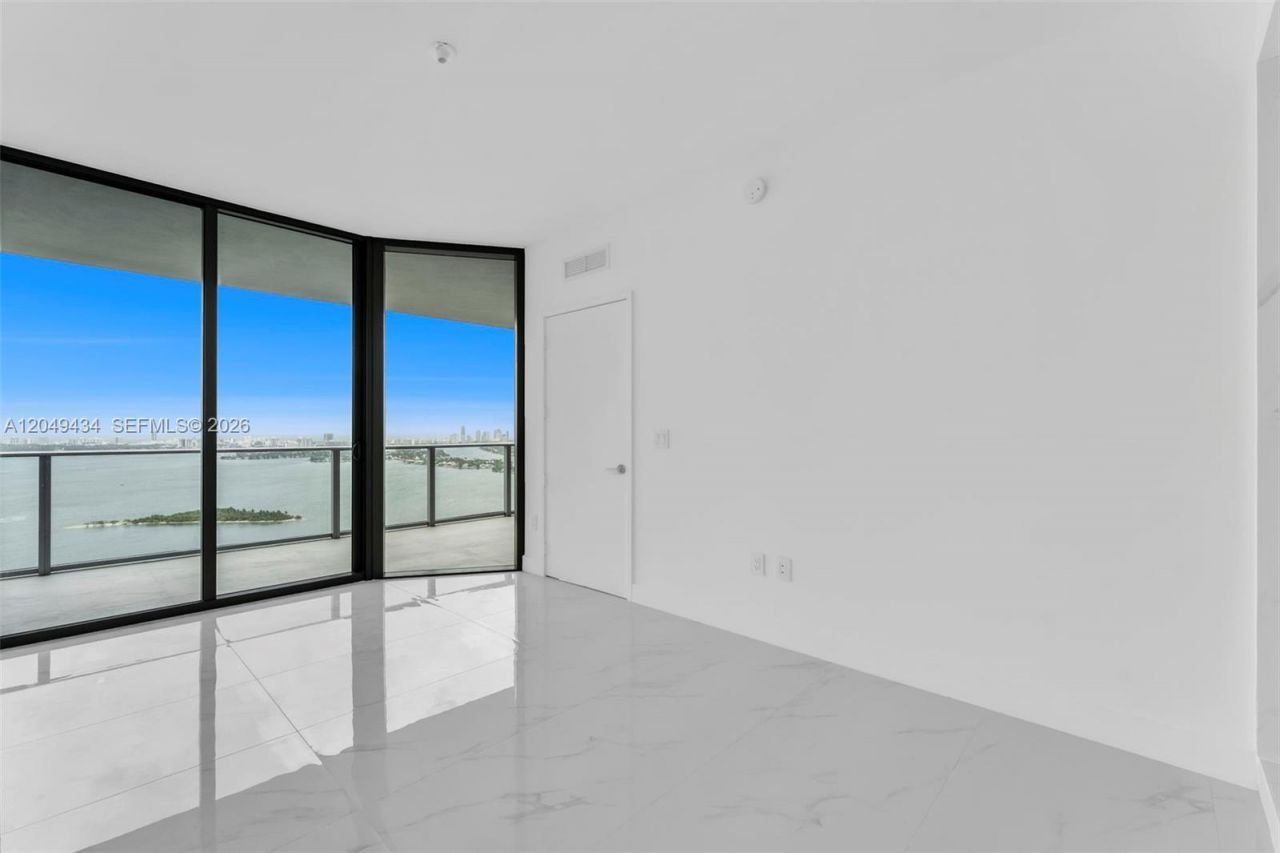 700 NE 24 Street , Unit 3806, Miami, FL 33137 Photo