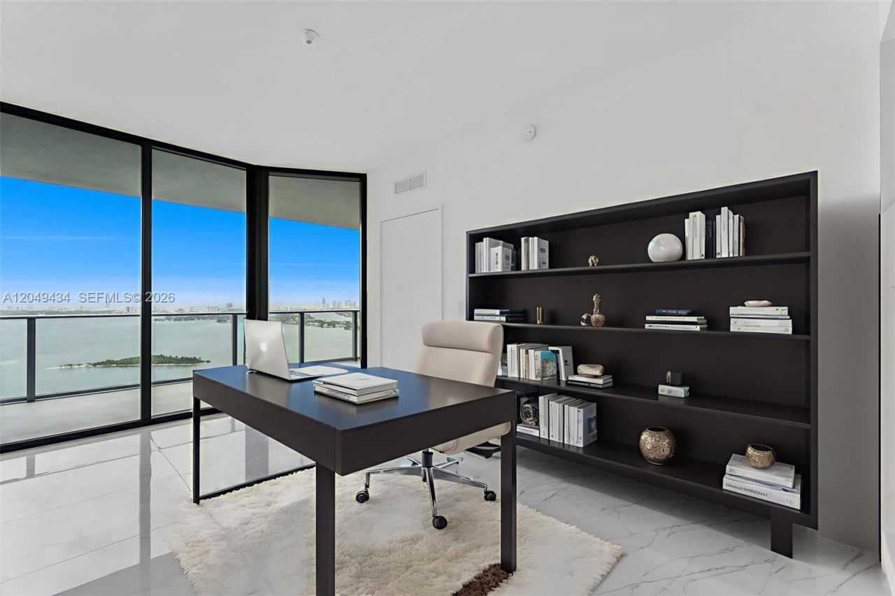 700 NE 24 Street , Unit 3806, Miami, FL 33137 Photo