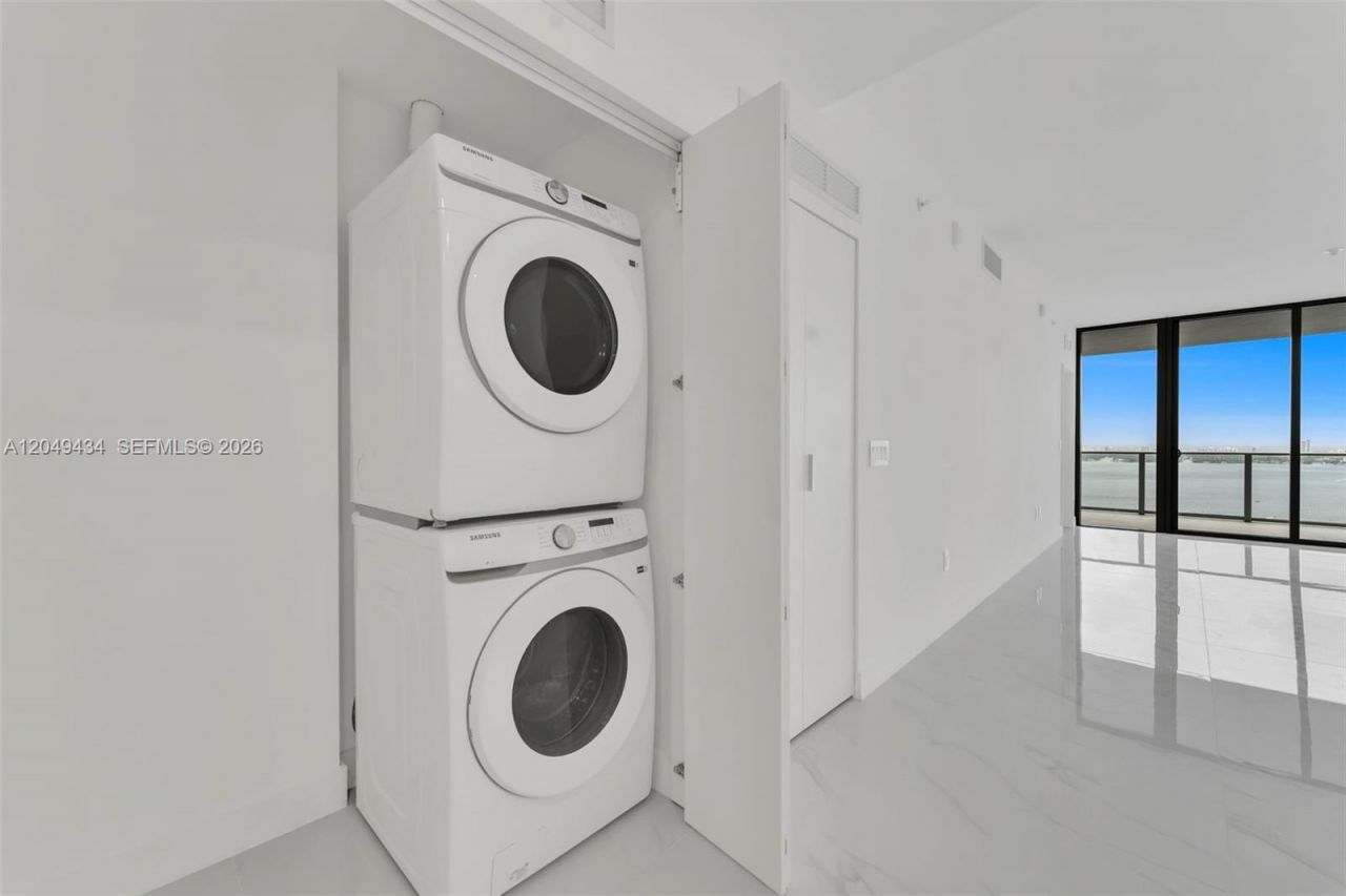 700 NE 24 Street , Unit 3806, Miami, FL 33137 Photo