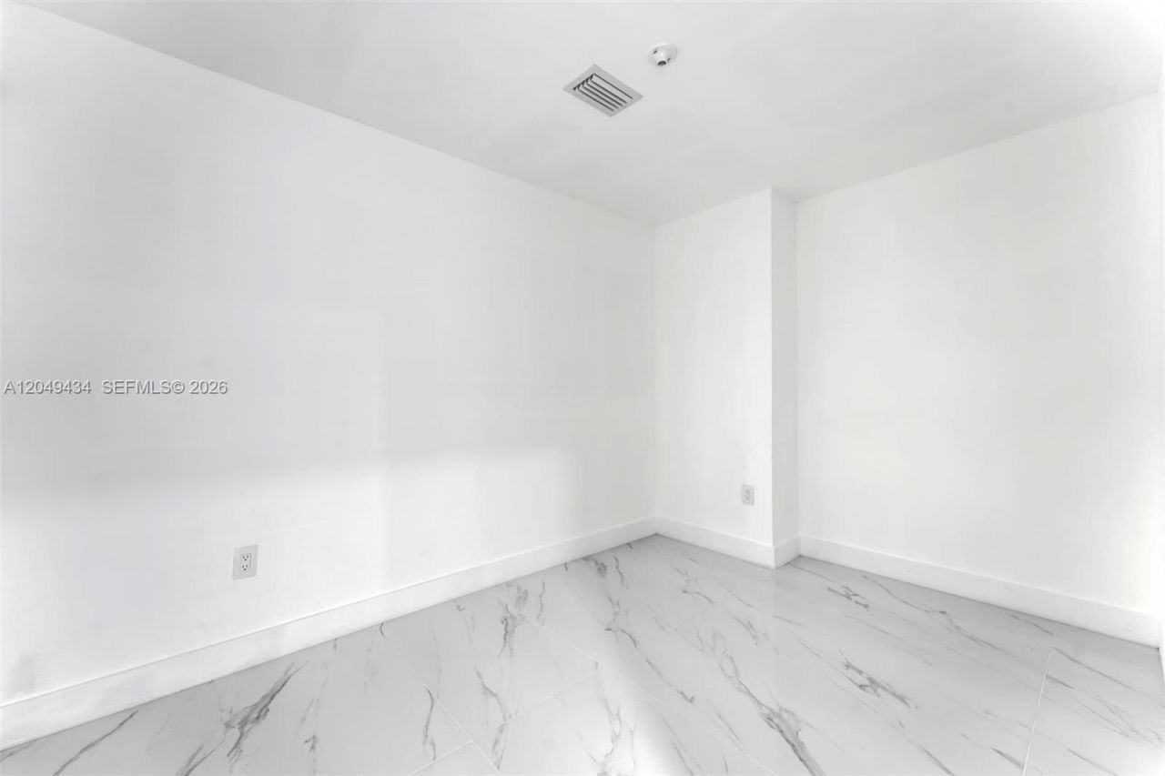 700 NE 24 Street , Unit 3806, Miami, FL 33137 Photo