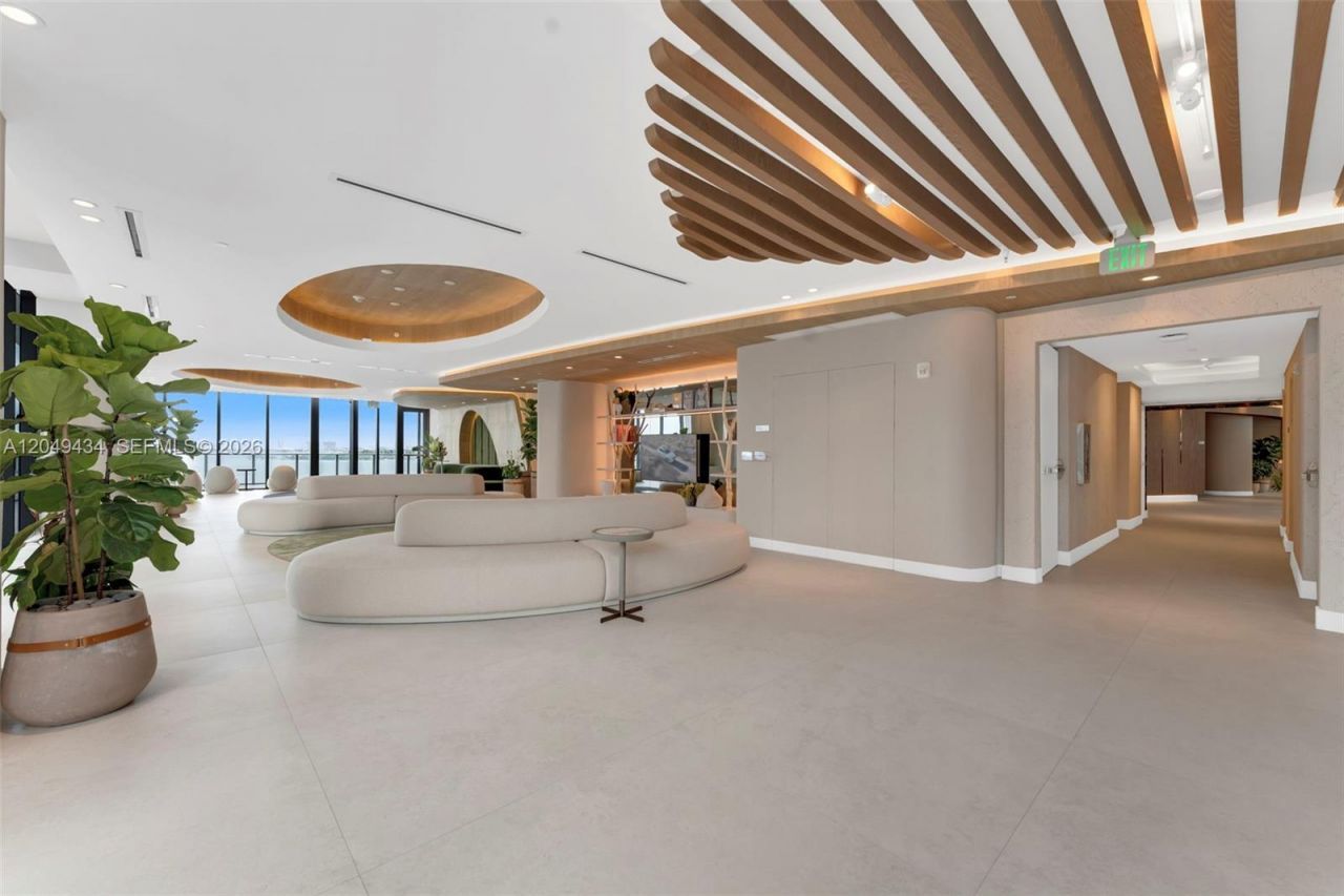 700 NE 24 Street , Unit 3806, Miami, FL 33137 Photo