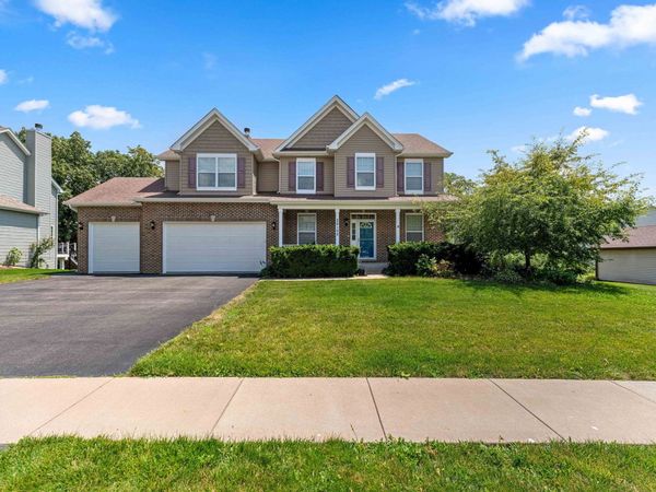 26105 W Ravine Woods Drive , Channahon, IL 60410