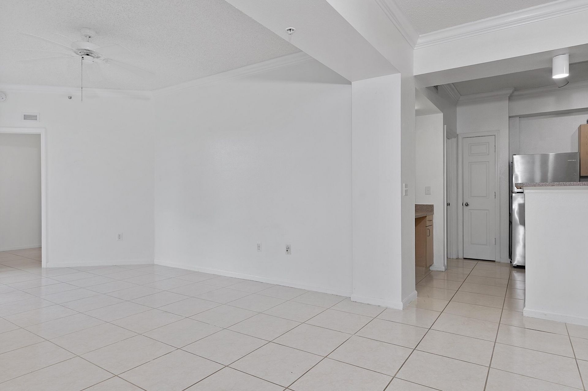533 NE 3rd Avenue, Unit 515, Fort Lauderdale, FL 33301 Photo