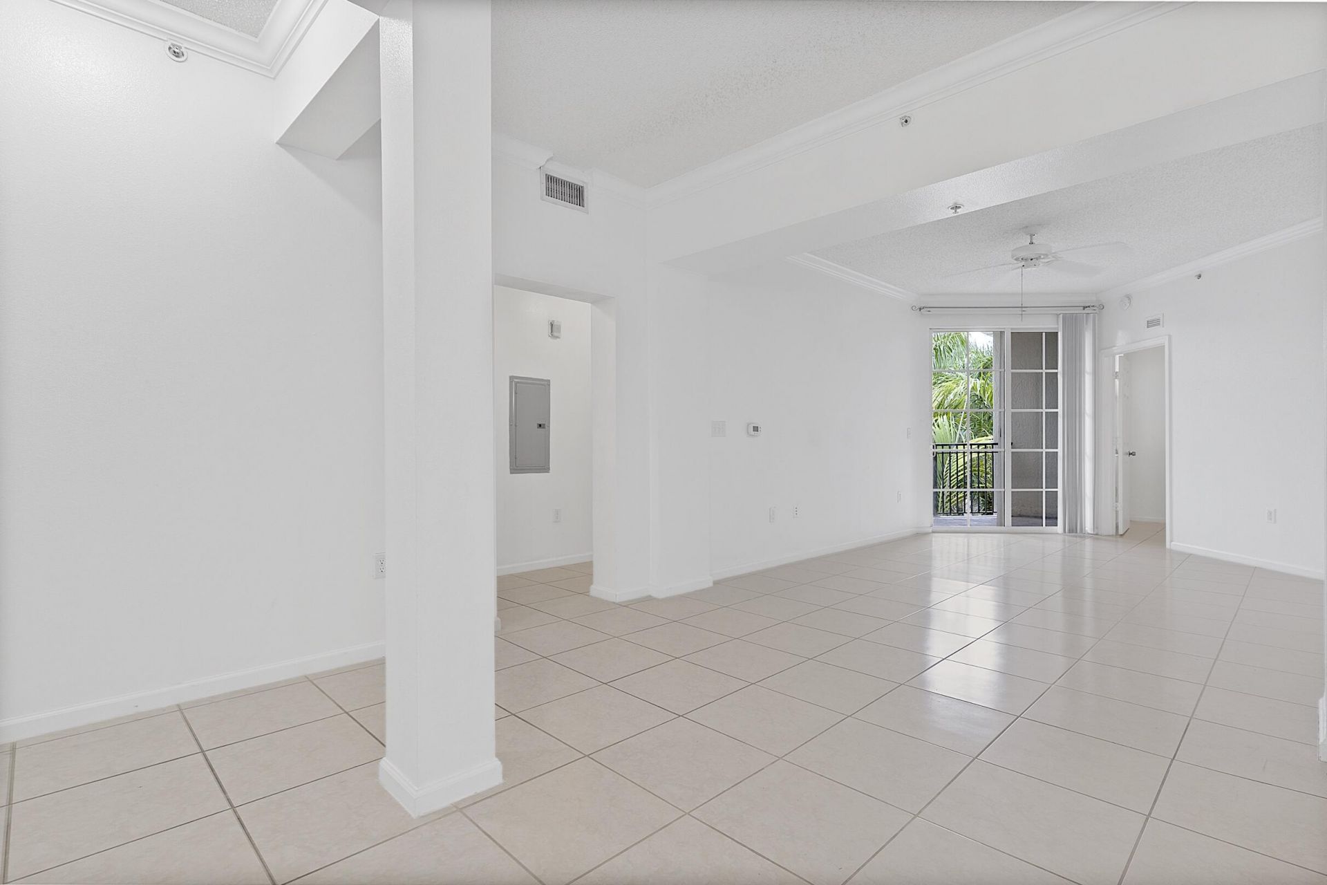 533 NE 3rd Avenue, Unit 515, Fort Lauderdale, FL 33301 Photo